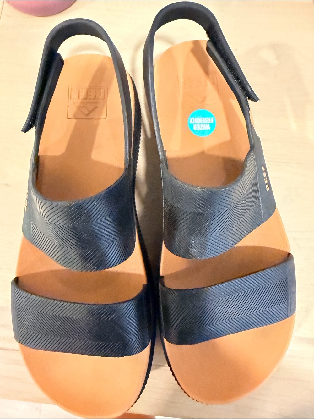 Reef Women's Black and Tan Slingback Sandals